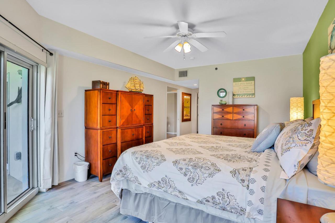 Oceanwalk Condos Bethune Beach Exterior photo