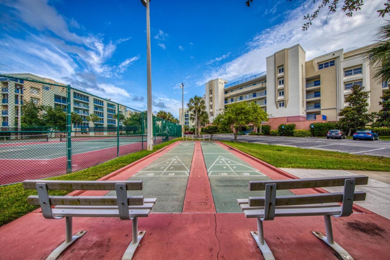 Oceanwalk Condos Bethune Beach Exterior photo